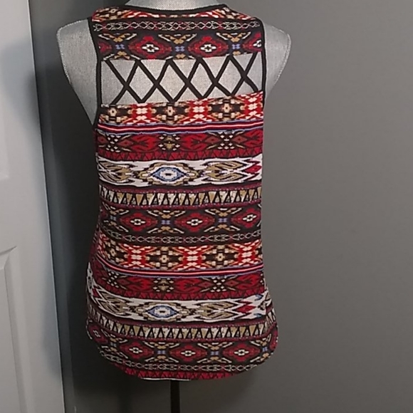 Sleeveless top - Picture 3 of 4